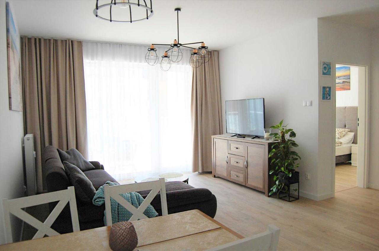 Nadmorskie Tarasy Kolobrzeg B202 Apartamento Exterior foto